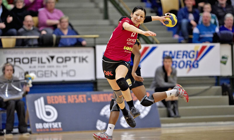 Românce în finale pe semicercul european